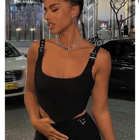 White Fox Boutique Set - Picture 3 of 12